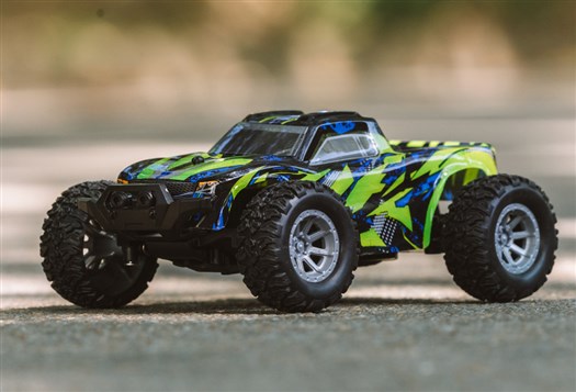 132 2WD 20kmh 2.4GHz Mini High-speed Car RC Mini Off-load Car Racing Car 